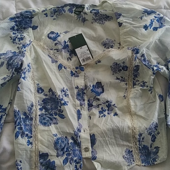 Wild Fable Blue White Crop Button Top - Picture 2 of 3